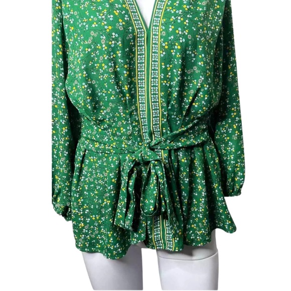 𝐌𝐚𝐱 𝐒𝐭𝐮𝐝𝐢𝐨 𝐆𝐫𝐞𝐞𝐧 𝐅𝐥𝐨𝐫𝐚𝐥 𝐋𝐨𝐧𝐠 𝐒𝐥𝐞𝐞𝐯𝐞 𝐁𝐥𝐨𝐮𝐬𝐞 - Picture 3 of 6